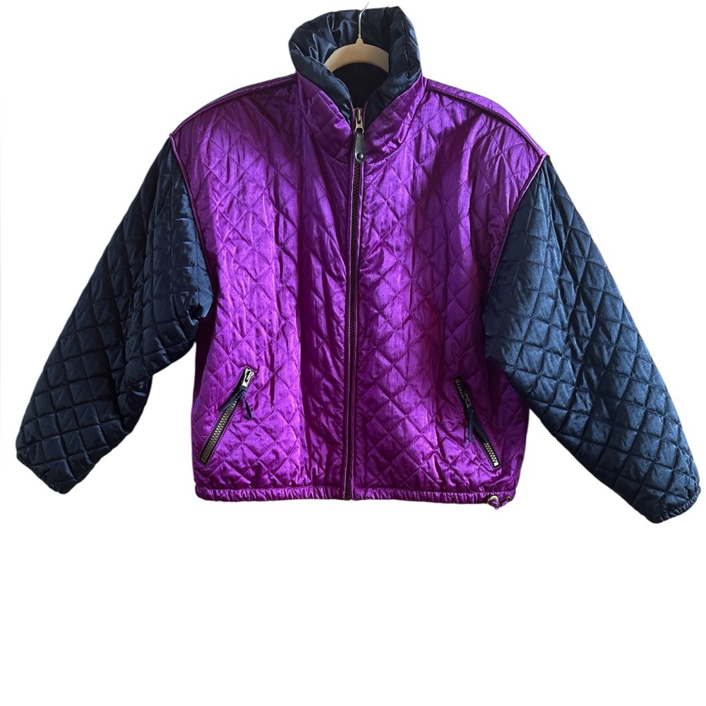 Obermeyer Retro Women’s Sz 8 Quilted Purple Navy Ski Jacket Embossed Floral Back
